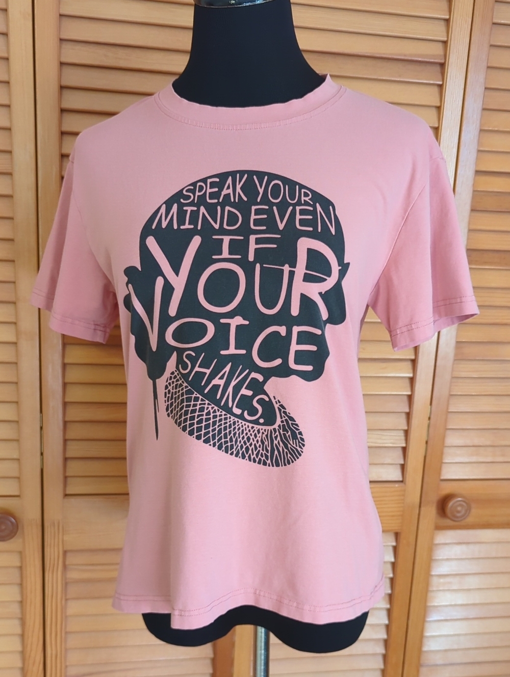 Pink T-shirt Ruth Bader Ginsburg RBG Maggie kuhn Quote Speak Your Mind Shirt